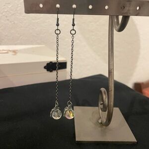 Minimalist Silver Dangle Earrings with Teardrop Pendants